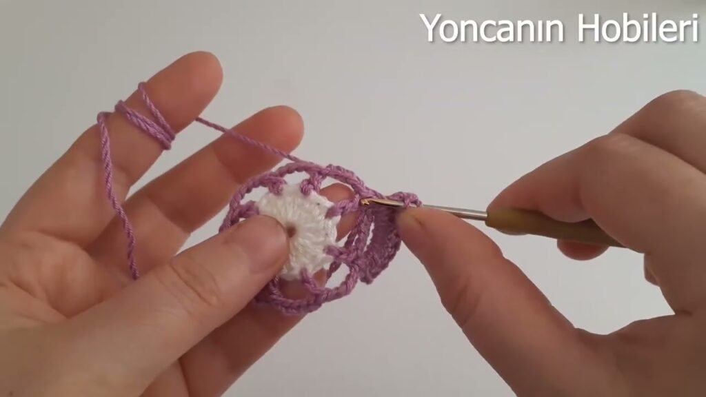 Beatiful Flowers Crochet Easy Making