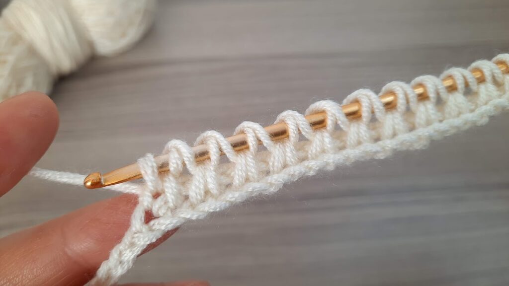 How to Make a Very Easy Tunisian Knitting Pattern