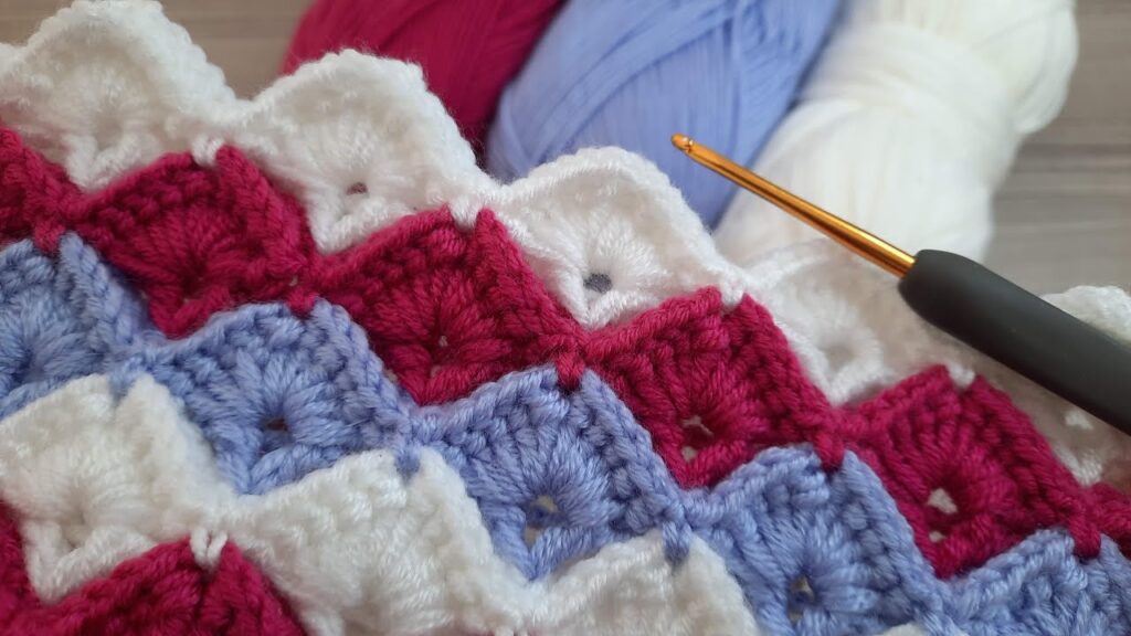 Super Easy Crochet Baby Blanket Pattern 06